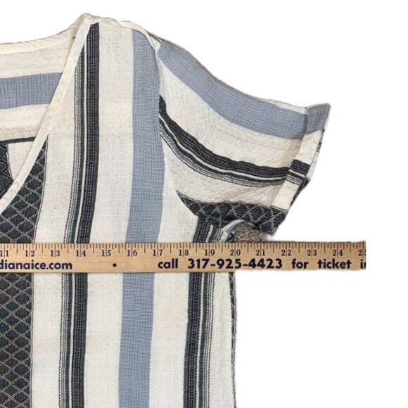 Yerse Blue & White Stripe Textured Cotton V-Neck Short Sleeve Top Women's Size L - Picture 12 of 13